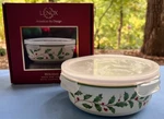 Lenox Holiday Holly Berry Serve & Store Bowl W/locking 24 Oz New #845796. Fixed Price $9.95.