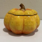 Calabaza Soup Tureen Pumpkin-shaped Ceramic Bowl Lid For Thanksgiving. Fixed Price $35.00.