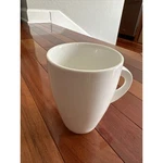Maxwell & Williams White Basics Porcelain Coffee Mugs Cups. Fixed Price $12.66.