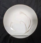 Vintage Mikasa Calico 8212 Fruit Bowl 6 Gold Rim Japan Replacement Dish Set. Fixed Price $7.50.