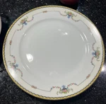 Vintage Noritake Rosemary Dinner Plate. Fixed Price $11.00.