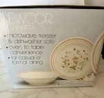 Newcor Stoneware 20PC Strawberry Patch Dish Set Dinner Plates Bowls Cups 93 Nib. Fixed Price $62.00.
