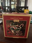 Spode Christmas Tree 6 Inch Fine Porcelain Flared Scalloped Bowl. Fixed Price $15.00.