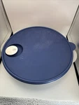 Tupperware Crystal Divided Meal Keeper 3284C-2 Microwave Vent Blue Storage. Fixed Price $10.00.