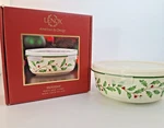 Lenox Holiday Dimension Medium Serve & Store Bowl And Locking With Box. Fixed Price $22.00.
