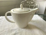 Syracuse China Solario Royal Rideau 2CUP Tea Pot #726. Fixed Price $25.00.