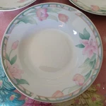 Gibson Designs Saratoga Rim Soup Bowl-set Of 8-VERY Gently Used Original Box. Fixed Price $48.00.