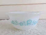 Htf Vintage Glasbake Maid Of Honor Milk Glass Tiny Mixing Bowl Usa 2.5" High Exc. Fixed Price $16.99.