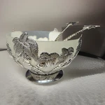 Godinger Silverplated Frosted Glass 10 "salad Bowl Palm Tree. Fixed Price $39.00.