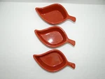 Chantal Leaf Ramekins Set Of Baking 8 Oz. 93-L012. Fixed Price $16.99.