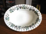 Royal Worcester England Bone China Lavinia Z2821 Blackberry Oval Serving Bowl. Fixed Price $26.99.