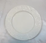 Mikasa Salad Luncheon Plate 8-1/4" English Countryside White DP900 Malaysia. Fixed Price $9.99.