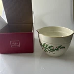 New Lenox Holly Leaves 2 Piece Cold Dip Server 16 Oz Holidays Christmas. Fixed Price $14.00.