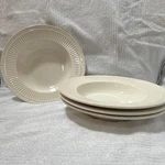 Mikasa 4-PIECE Italian Countryside Stoneware Soup Bowls 9.25 Round W/ 1.5 Rim. Fixed Price $22.00.
