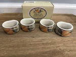 New Mikasa Garden Harvest Napkin Rings Set Of 4 Original Box. Fixed Price $17.10.