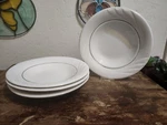 Set Of 4 Gibson Everyday China Salad/cereal Bowls 8 Gold Trimmed Swirl Detail. Fixed Price $11.82.
