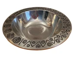 Wilton Armetale Reggae Silver Serveware 12.5" Medium Round Bowl #820015. Fixed Price $30.07.
