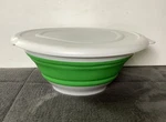 Pampered Chef Collapsible Bowl 2 Qt. Green White 9.5 Wide At The Top 3 Deep. Fixed Price $18.99.