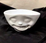 Tassen 58 Products Laughing Happy Face White Porcelain Cereal Bowl 16OZ Germany. Fixed Price $29.90.