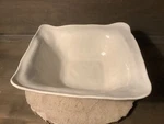 Elite Global Solutions M13BRF- Tuscany 6 Qt. Cream Ivory Square Flared Bowl New. Fixed Price $49.99.