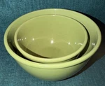 Chantal Mixing Bowl Nesting Set Of GREEN-2004. Fixed Price $39.00.