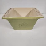 Tastefully Simple - Dip Bowl Host Collection Green Leaf Oven Safe. Fixed Price $8.95.