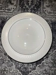 Lenox Venetian Lace Soup Pasta Bowl Mint Buy Now. Fixed Price $24.75.