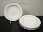 (5) Vera Wang Wedgewood Grosgrain Large Rim Soup Bowls 9". Fixed Price $149.99.