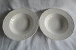 Mikasa South Hampton Rimmed Soup Bowls White DY902 Shell Pattern - Set Of. Fixed Price $18.00.