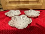 Temp-tations Presentable Classic Bowls GS-125231 Flower Pattern Set Of. Fixed Price $30.00.