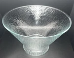 Southern Living At Home Sippers Serving Bowl 10" Salad Pasta Chip Ntn. Fixed Price $27.00.
