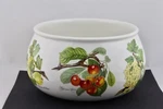 Portmeirion Pomona 8-1/2" Mixed Fruit Romantic Round Vegetable/salad Bowl Mint. Fixed Price $135.70.