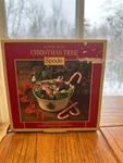 Spode Christmas Tree 6 Inch Fine Porcelain Flared Scalloped Bowl. Fixed Price $24.79.