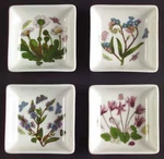 Portmeirion Botanic Garden Set Of 4 Square Mini Bowls Daisy Pansy Cyclamen. Fixed Price $24.99.
