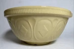 Vintage Gripstand Tg Green Mixing Bowl 10 Yellow Ware England Cottage Farm Prim. Fixed Price $44.99.