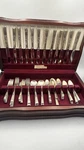 Vtg Oneida Community Berkley Square Silverplate Flatware Set 76 Pcs W/ Box 1935. Fixed Price $199.99.