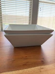 Crate & Barrel Large Deep Square Serving Bowls White Porcelain Set Of 2 Euc. Fixed Price $39.99.