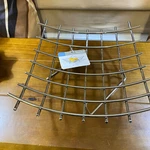 New Spectrum Diversified Dunbar Grid Fruit Bowl Chrome. Fixed Price $21.99.