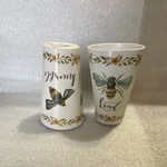 Primitives By Kathy Bee Happy Kind Humble Ceramic Cups Set Of 2 Dishwasher Safe. Fixed Price $25.00.