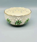 Lenox Holiday Reticulated Fine China Serving Bowl 6. Fixed Price $27.95.