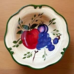 Home Trends Granada 8" Soup/cereal Bowl Set Of 2 Vintage Fruit Pattern. Fixed Price $8.00.