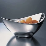 Nambe Butterfly Bowl, 9-INCH 1QT Msrp $125. Fixed Price $82.00.