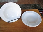 Oneida Wicker Basket Weave Soup Pasta Plates Bowls Stoneware 9" Set Of 4. Fixed Price $22.49.
