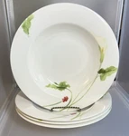 Mikasa Optima Classic Calla Y4109 Set Of Wide Rim 9" Bowls. Fixed Price $25.00.