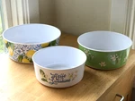 Set Of 3 Martha Stewart Melamine Nesting Bowls -. Fixed Price $18.00.