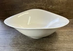 Villeroy & Boch Dune Lines Oval Salad Serving Bowl 12" New. Fixed Price $124.45.