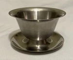 Vollrath #6206 Stainless Steel Gravy Bowl W/attached Under Plate Vintage Euc. Fixed Price $18.99.