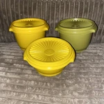 Vintage Tupperware Servalier Bowls Lot Of Lids 1323-25 886-10 886-30 70S. Fixed Price $16.22.