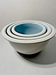 Vtg Corningware Stoneware Nesting Bowls Ocean Blue Set Of (3) 1 QT/2QT/3QT. Fixed Price $39.97.