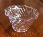 Sysco 5OZ. Clear Plastic Swirl Dessert Dish Restaurant Ware U.s.. Fixed Price $18.00.